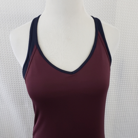 Victorias Secret Sport Tank Built In Bra Open Back Athletic Tank Wine Navy XS - Picture 3 of 9